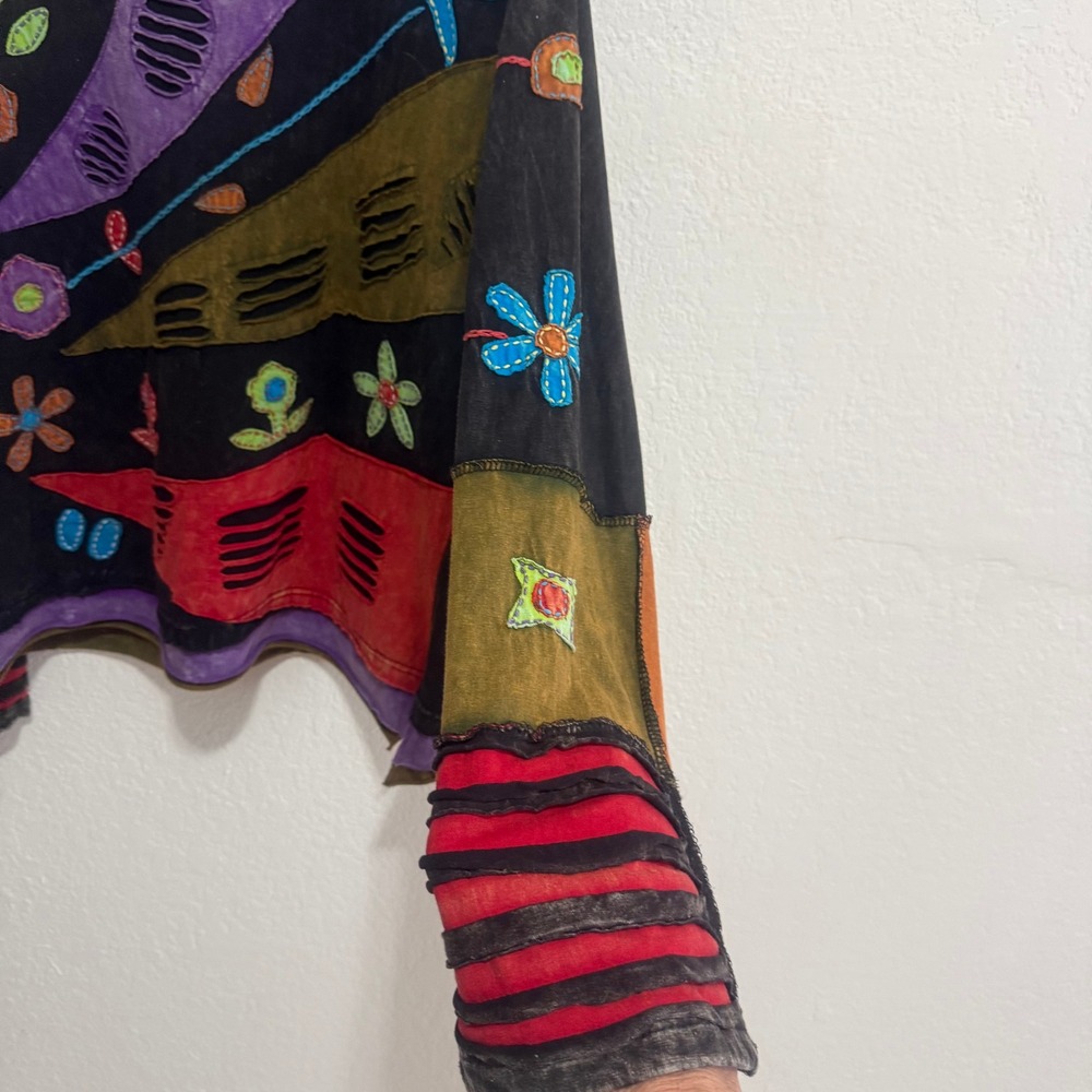 Rising International Boho Patchwork Razor Cut Flo… - image 7